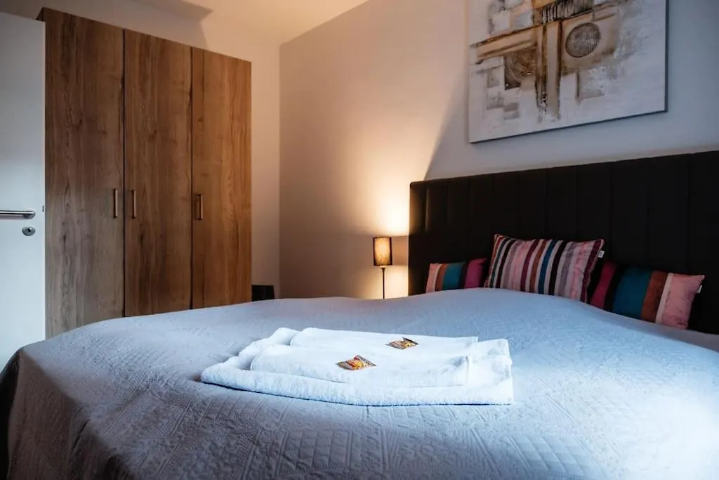 Apartment Refugium Mit Stil I Naehe Hbf Und Innenstadt Hannover Germany